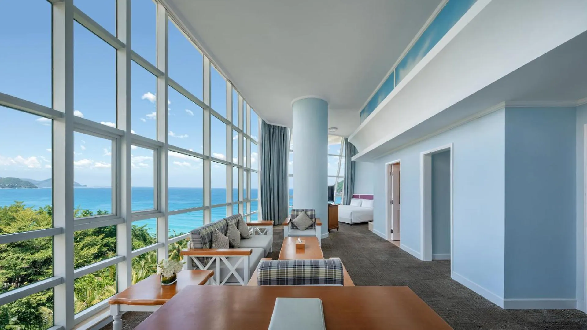 Sunshine Resort Intime Sanya